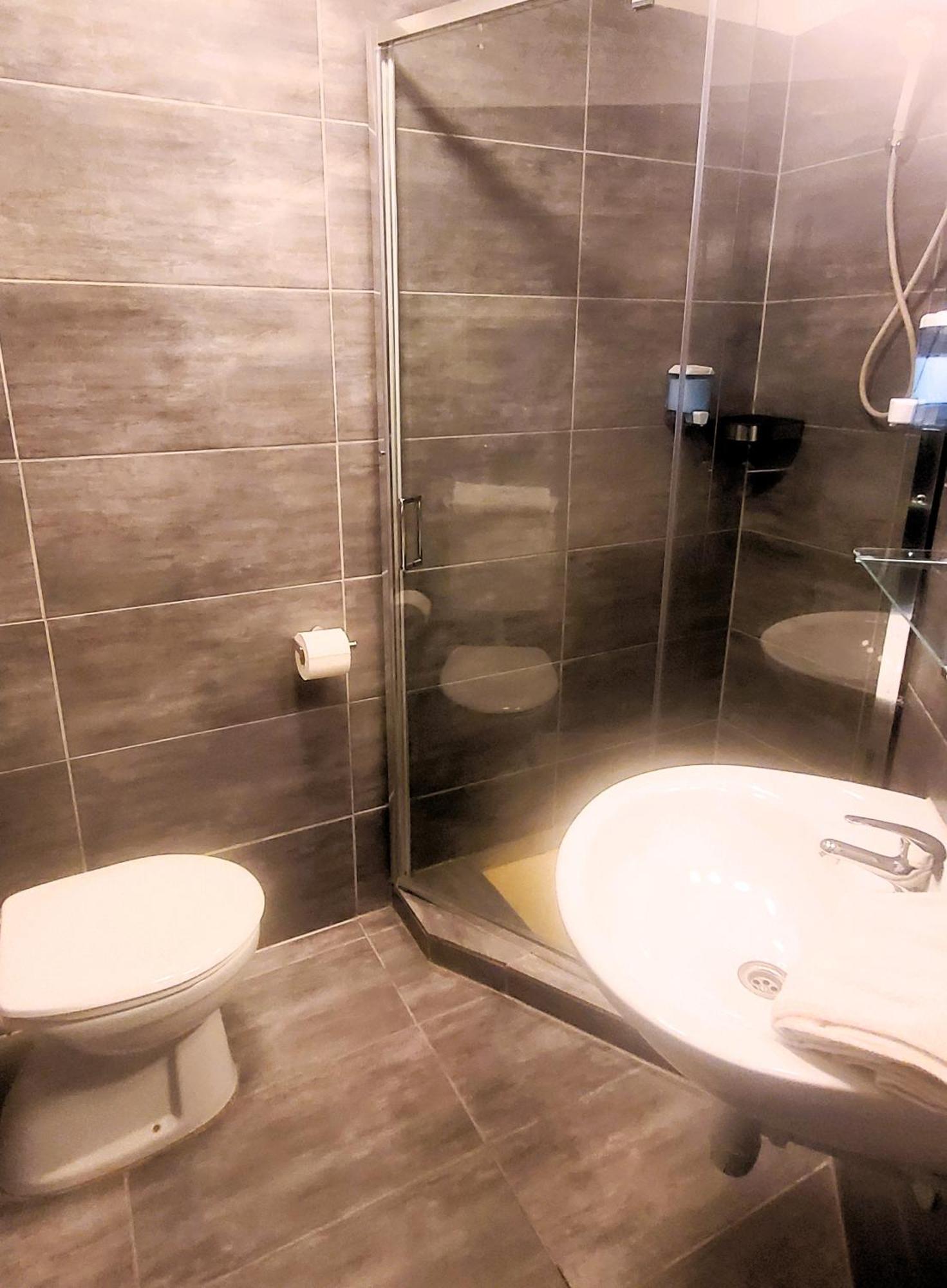Treestyle Deluxe Rooms Budapest Bagian luar foto